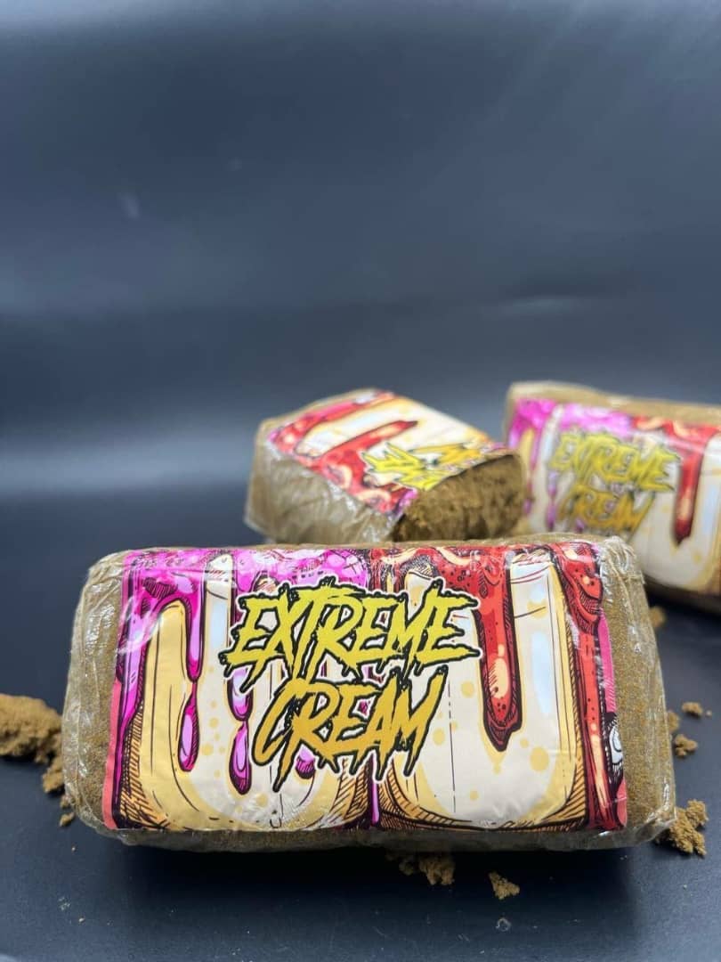 JAUNE MOUSSEUX HASH FARM